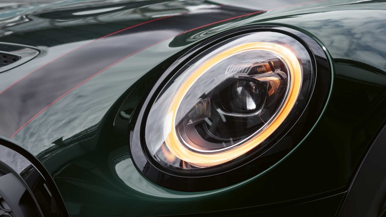 MINI John Cooper Works 3 Portes Hatch – phares adaptatifs – phares LED