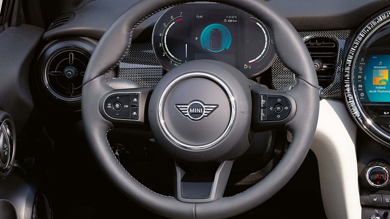 MINI Hatch 5 portes – volant de direction – cuir nappa