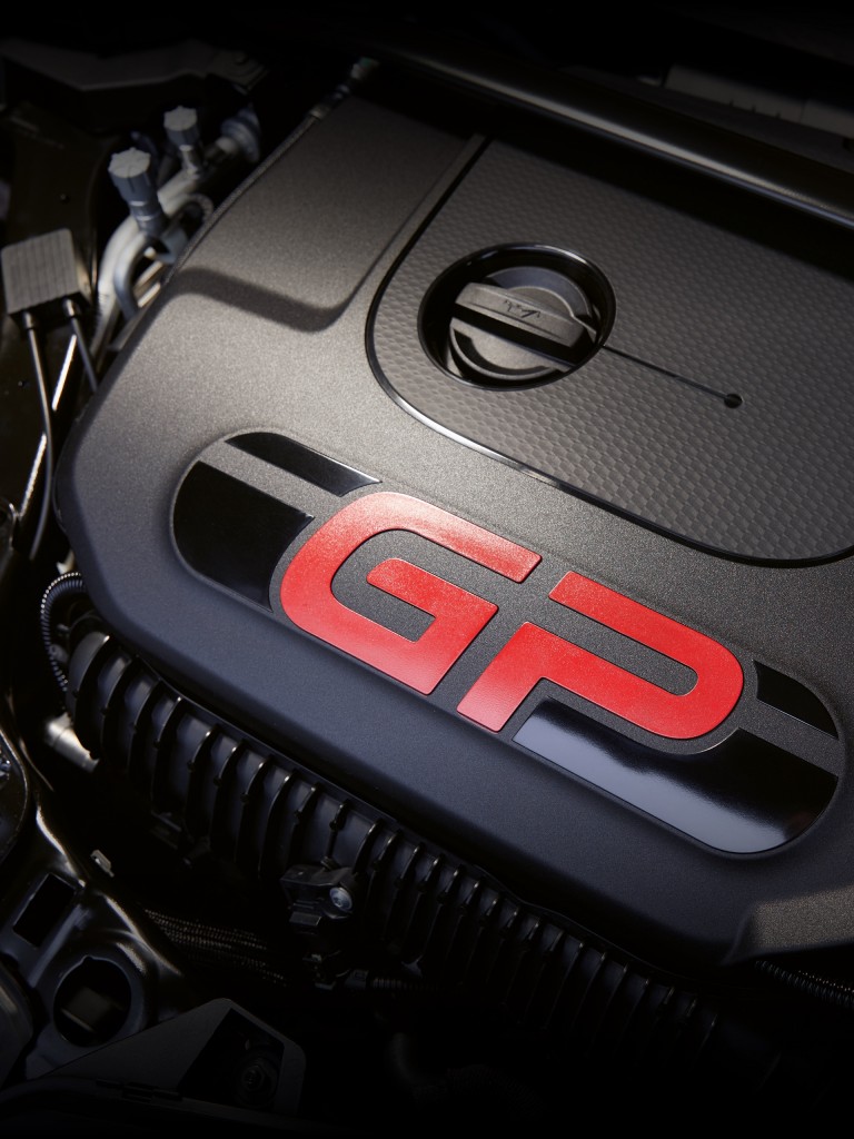 MINI John Cooper Works GP – 2,0 litres – moteur 4 cylindres de 306 ch 