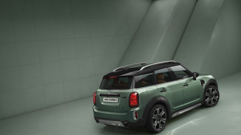 MINI Countryman – vue latérale – vert et noir